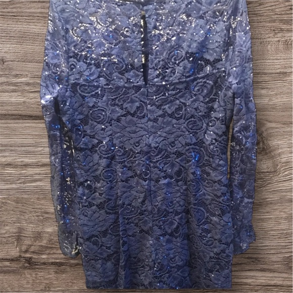 NWT Beautiful lace sequined dress - Picture 3 of 6